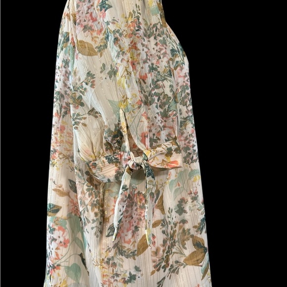 LC Lauren Conrad Floral Button-Down Women's Top - Picture 3 of 7